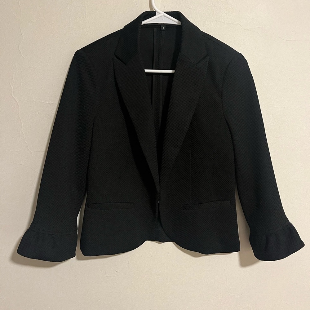 Amanda + Chelsea Women's Blazer with Flare Cuffs